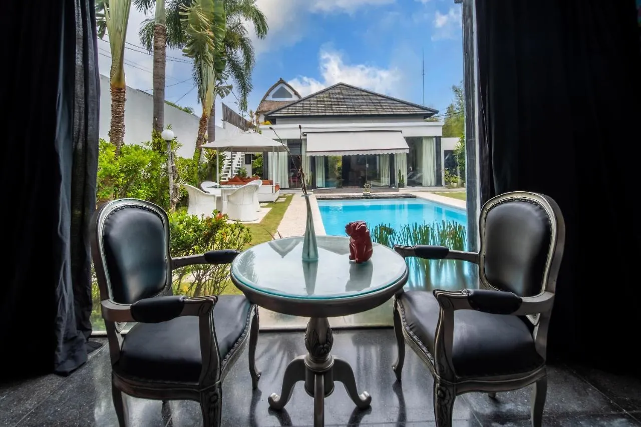 Villa Kalamansi Seminyak  Seminyak (Bali)